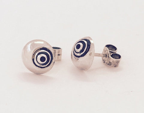 silver & oxidised shell stud earrings